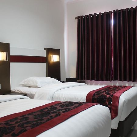 Idea'S Hotel Jalan Ibrahim Aji Bandung Dış mekan fotoğraf