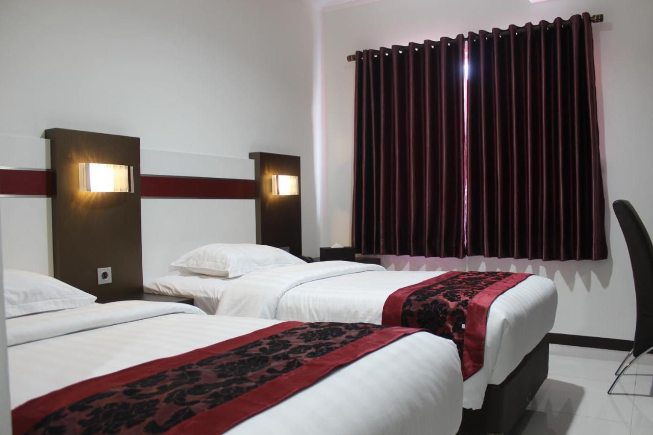 Idea'S Hotel Jalan Ibrahim Aji Bandung Dış mekan fotoğraf